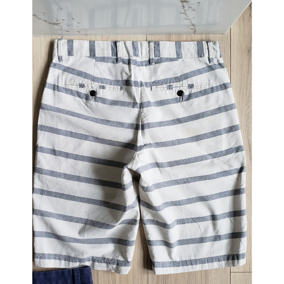 GAP Shorts Lot Mens 29 3pc Stripe Navy Blue Grey Khaki Chino Cotton Summer Set - Picture 4 of 15